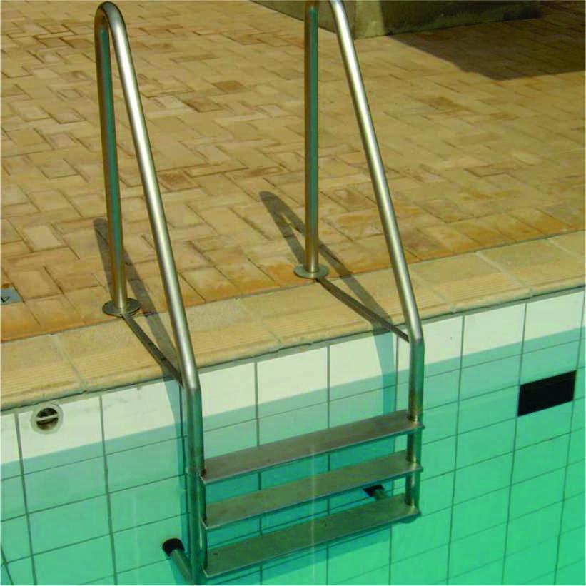 Pool Ladders - Stainless Steel (4  - Step)