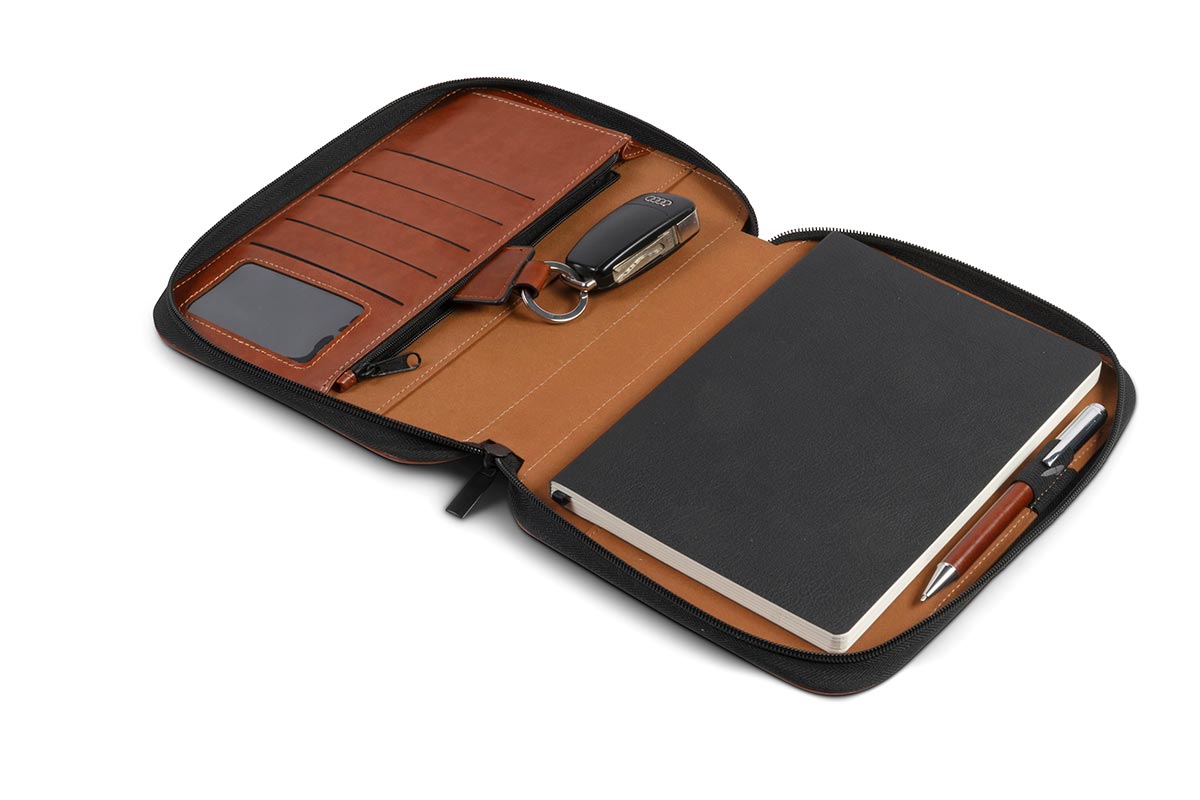 Ashburton Zip-around Folder